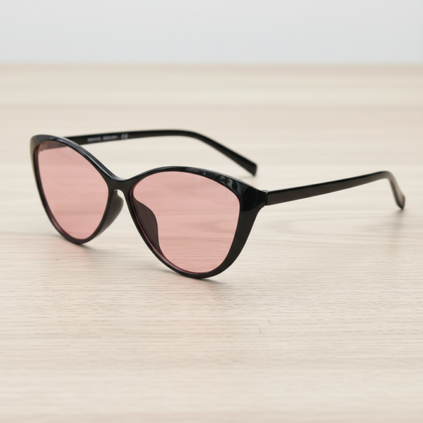 Carol Pink Tinted Lens Sunglasses - Glossy black Cat-eye TR90 Frame