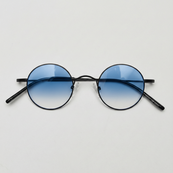 LVY Blue Gradient Lens Sunglasses - Matte black Round Titanium Frame