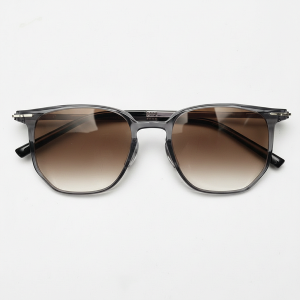 Yetta Brown Gradient Lens Sunglasses - Transparent gray Geometric TR90 Frame